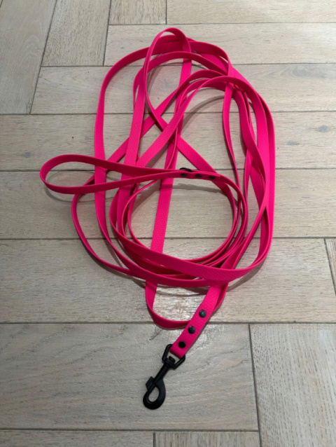 SMYCZ DLA DUŻEGO PSA WODOODPORNA REGULOWANA I SHELBY WOOFY LOCK LEASH SMYCZ DLA DUŻEGO PSA WODOODPORNA REGULOWANA I SHELBY WOOFY LOCK LEASH